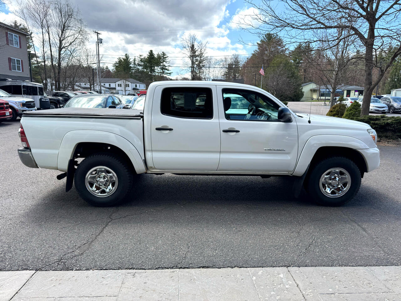 Used 2013 Toyota Tacoma 4x4 Double Cab image 6