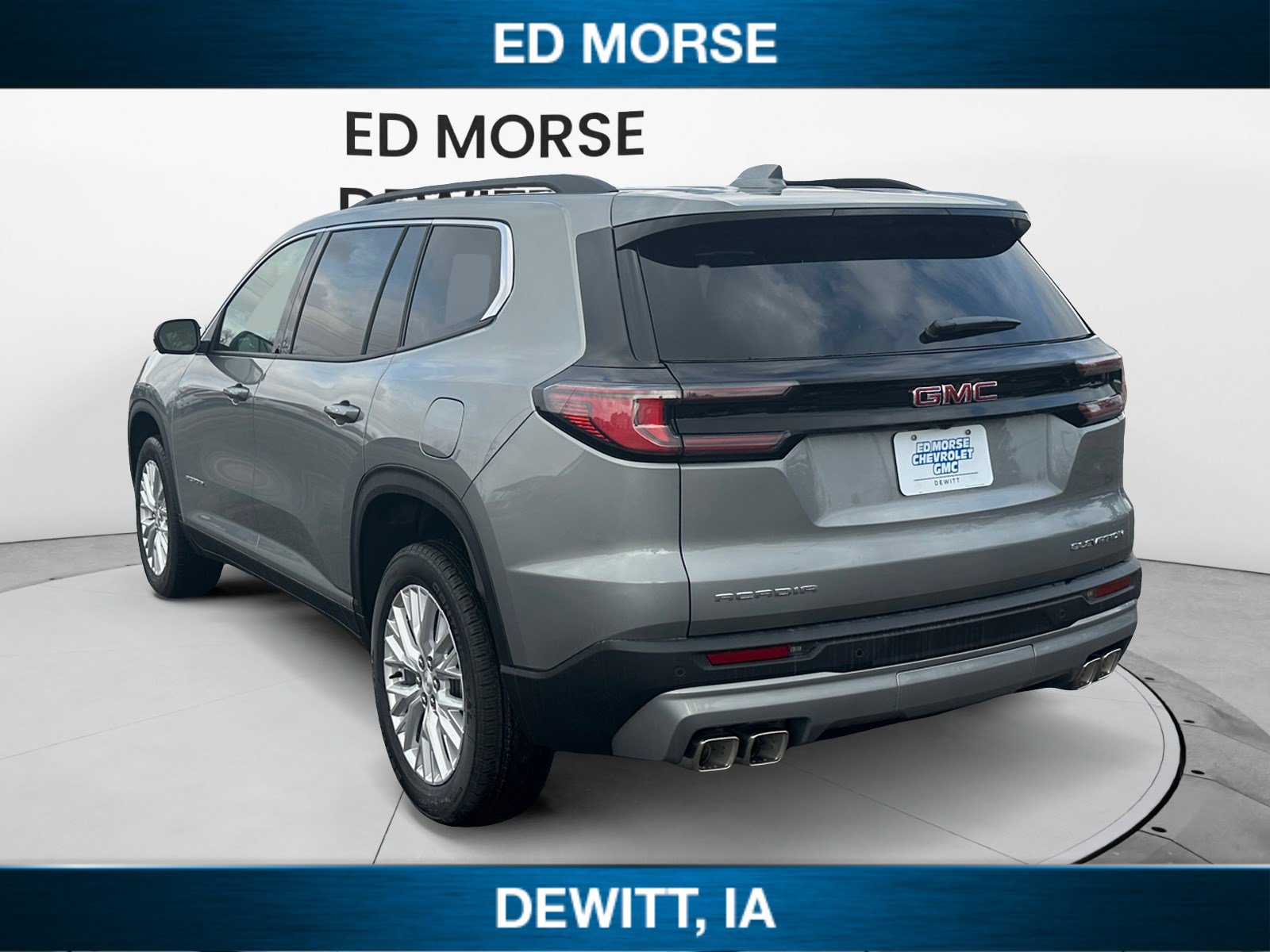 New 2026 GMC Acadia Elevation w/ Elevation Premium Package FWD image 3