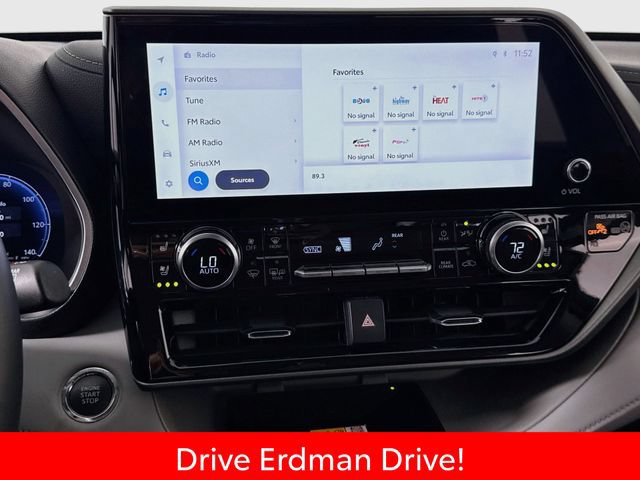 Certified 2023 Toyota Highlander Limited FWD image 20