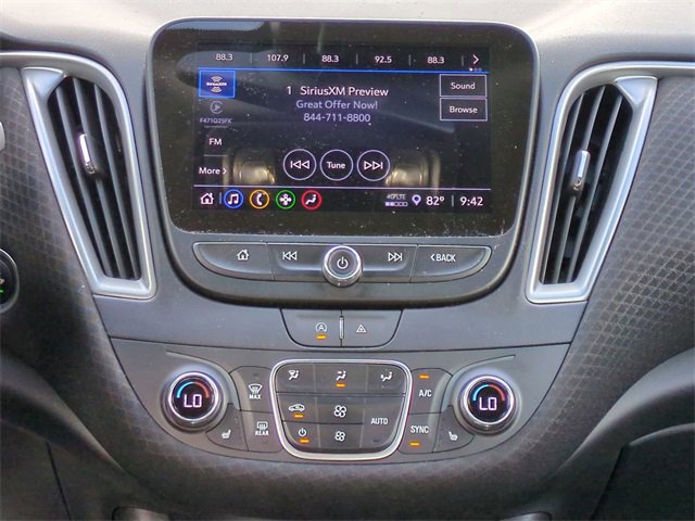 Used 2024 Chevrolet Malibu LT image 19