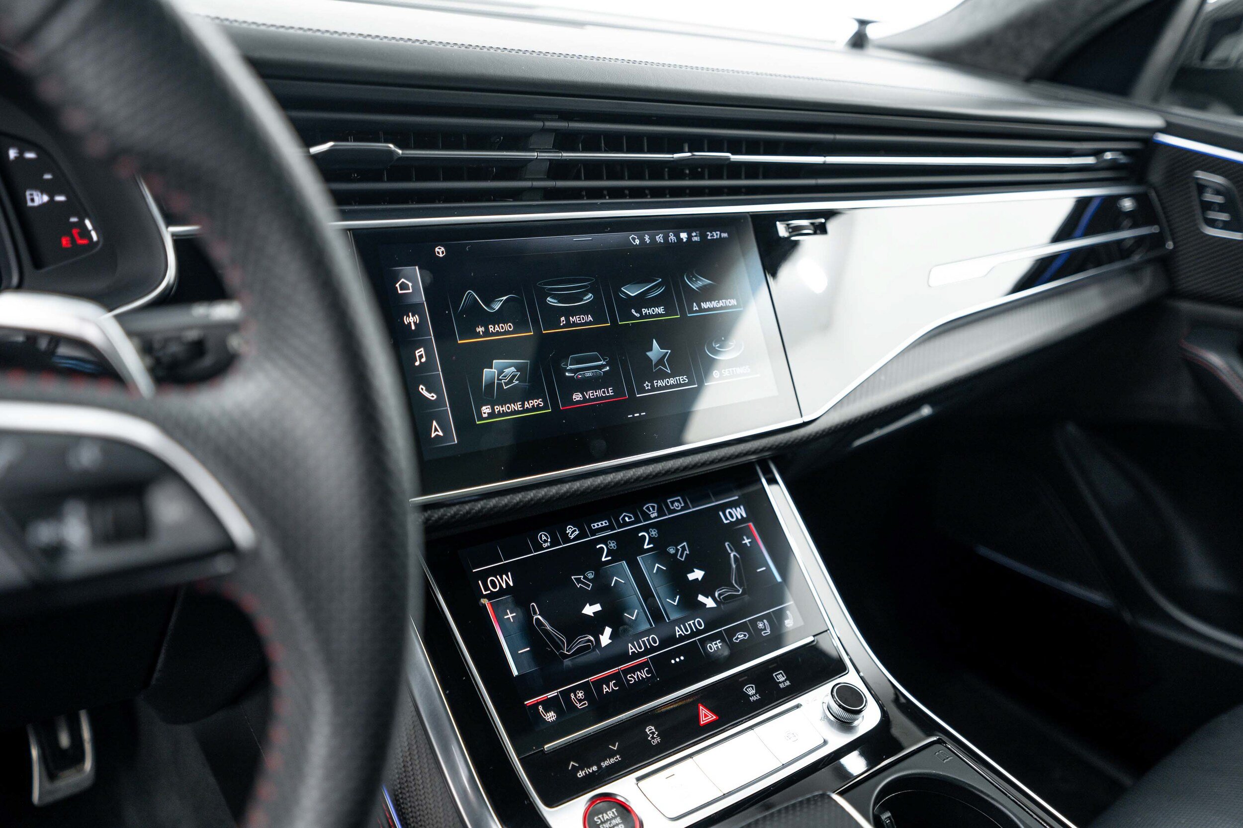 Used 2021 Audi RS Q8 AWD/4WD image 15