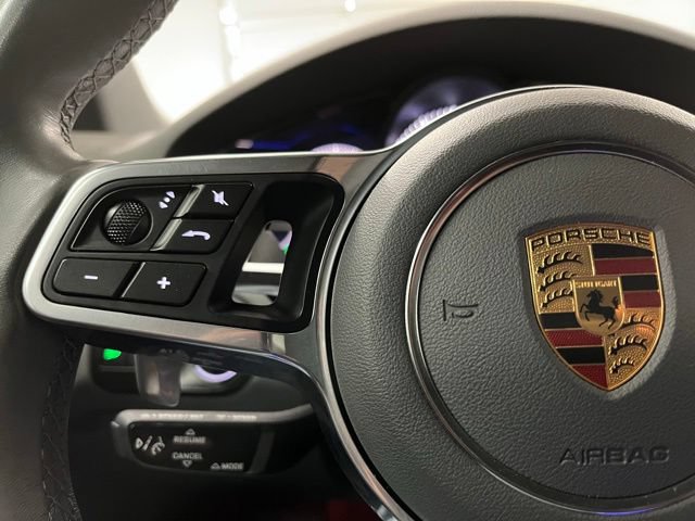Used 2022 Porsche Cayenne Platinum Edition AWD/4WD image 21