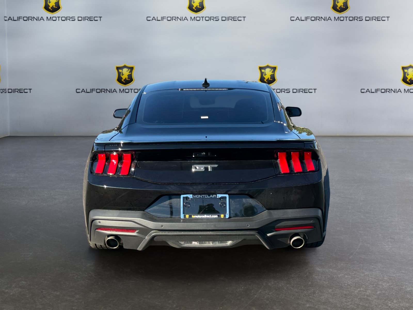 Used 2024 Ford Mustang GT RWD image 4
