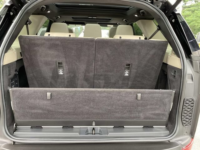 Used 2019 Land Rover Discovery HSE AWD/4WD image 7