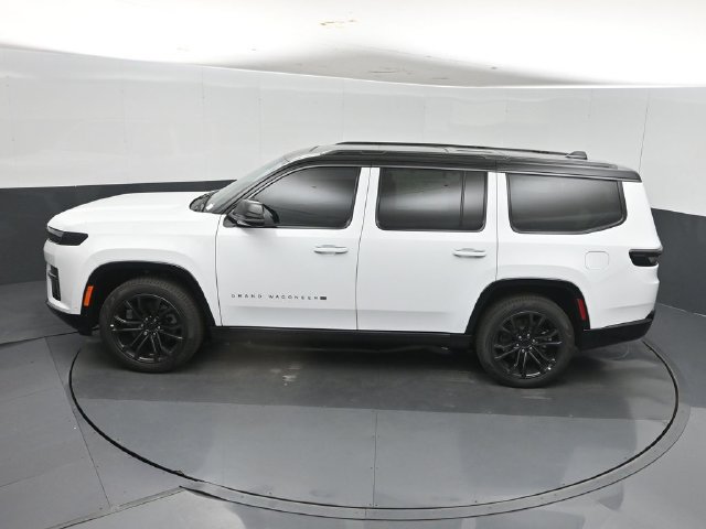 New 2026 Jeep Grand Wagoneer Summit w/ Rear Seat Video Group I AWD/4WD image 47
