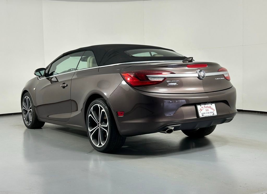 Used 2017 Buick Cascada Premium image 9