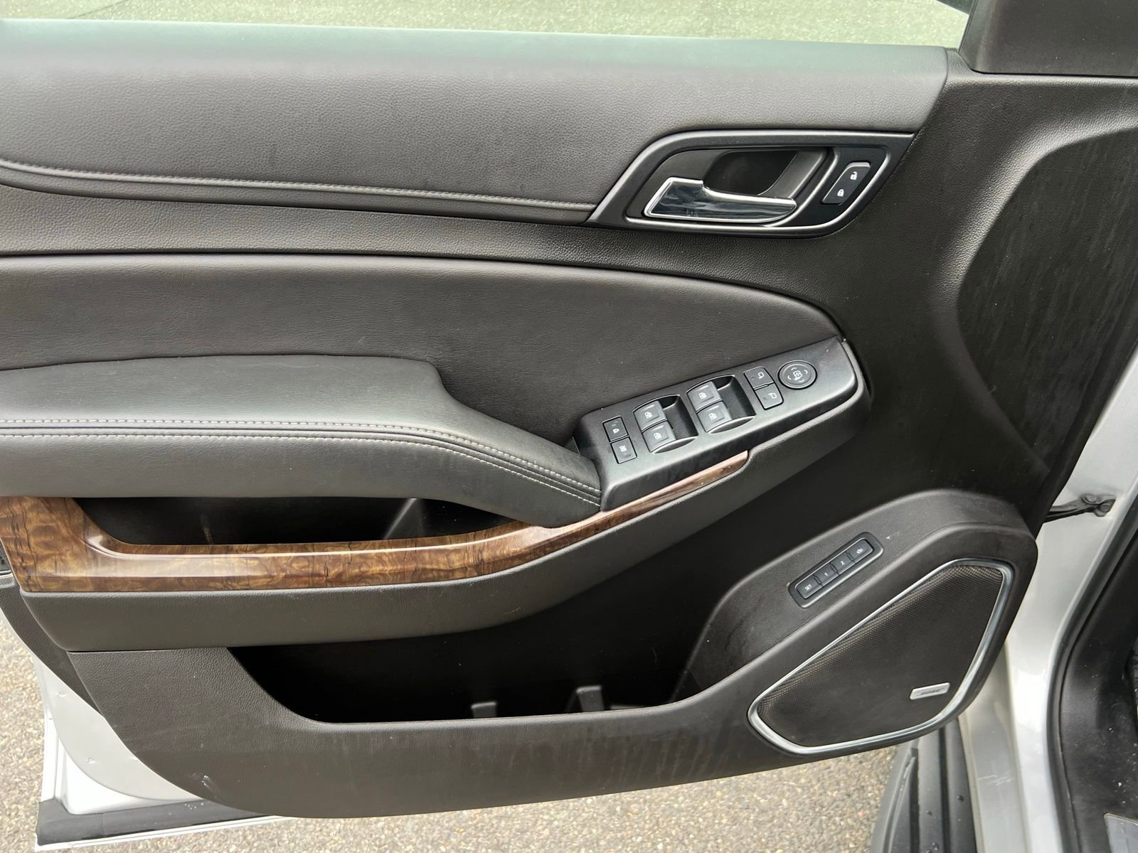 Used 2020 Chevrolet Tahoe LT image 18