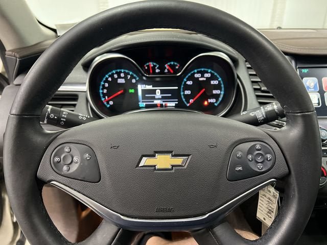 Certified 2015 Chevrolet Impala LT w/ Convenience Package FWD image 11