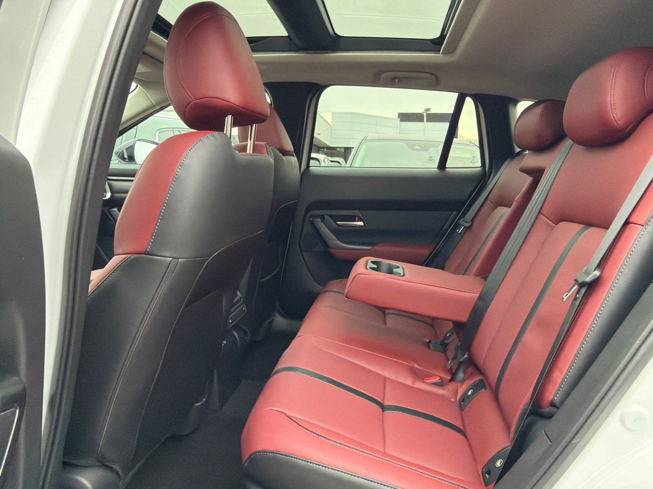 New 2026 MAZDA CX-50 2.5 Hybrid w/ Premium Plus Pkg image 16