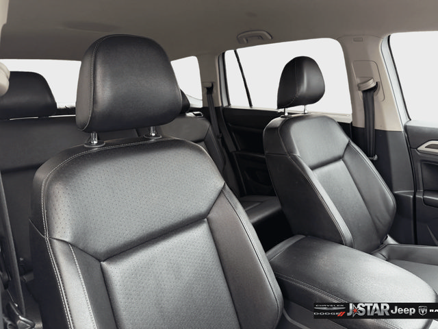 Used 2018 Volkswagen Atlas SE FWD image 13