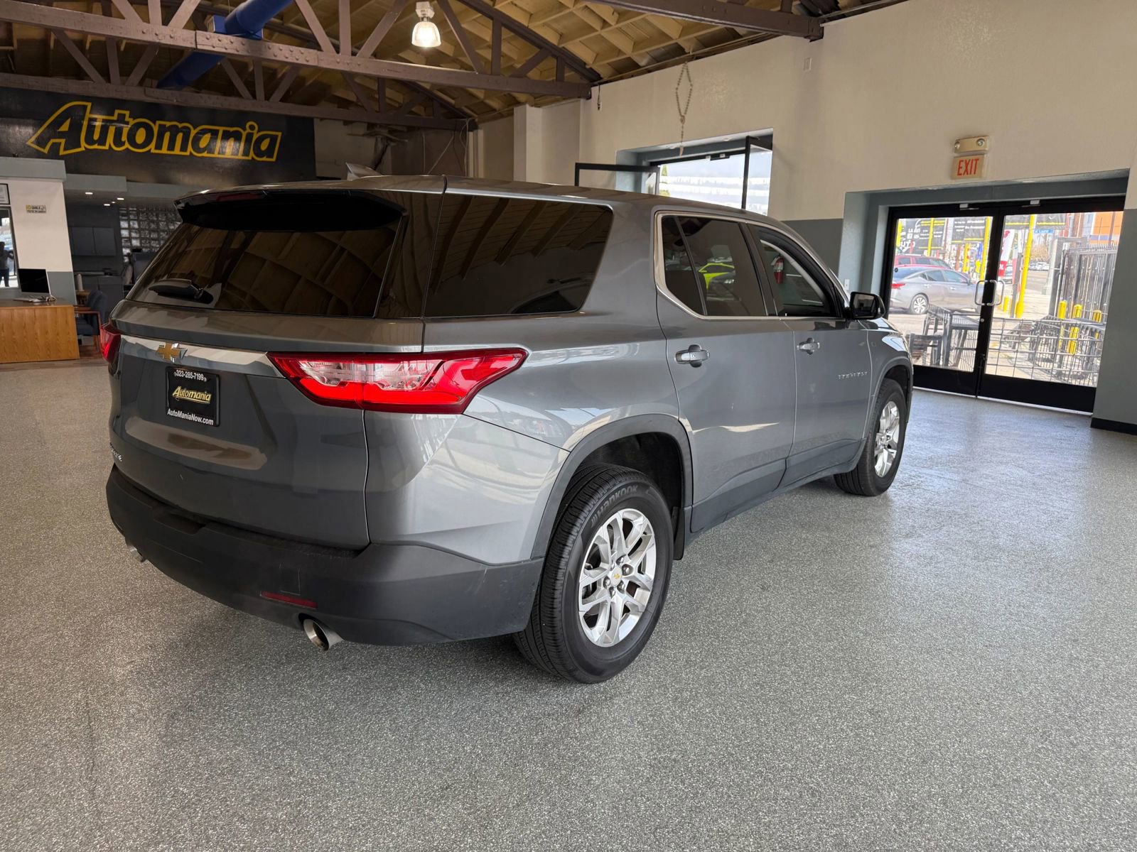 Used 2019 Chevrolet Traverse LS FWD image 7