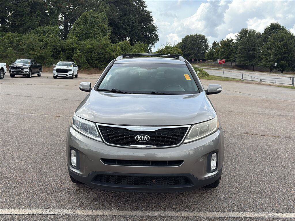 Used 2015 Kia Sorento LX FWD image 2