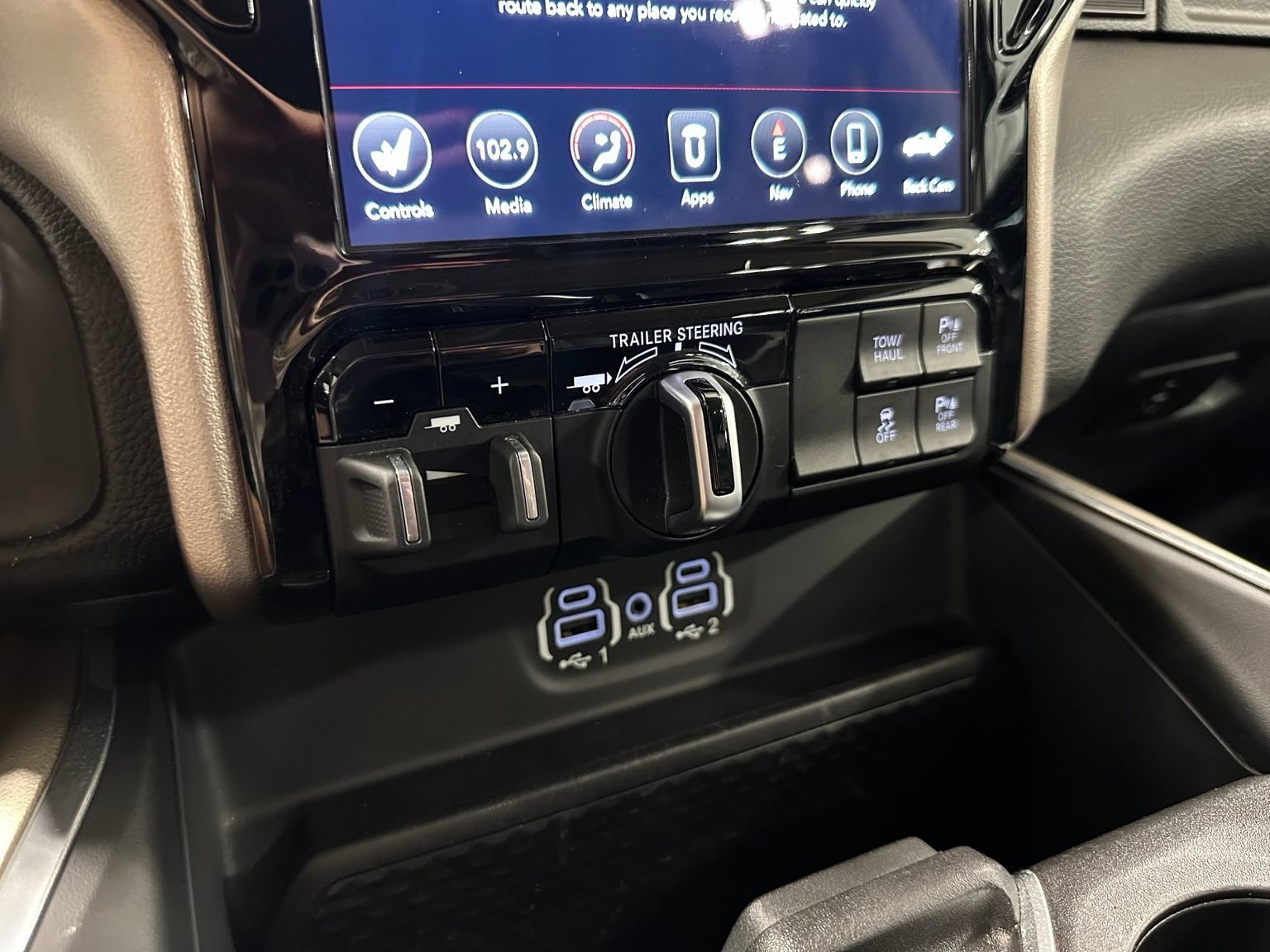 Used 2021 RAM 1500 Laramie AWD/4WD image 31