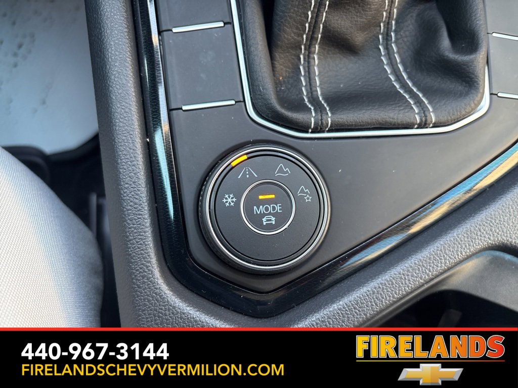 Used 2025 Volkswagen Taos S image 22