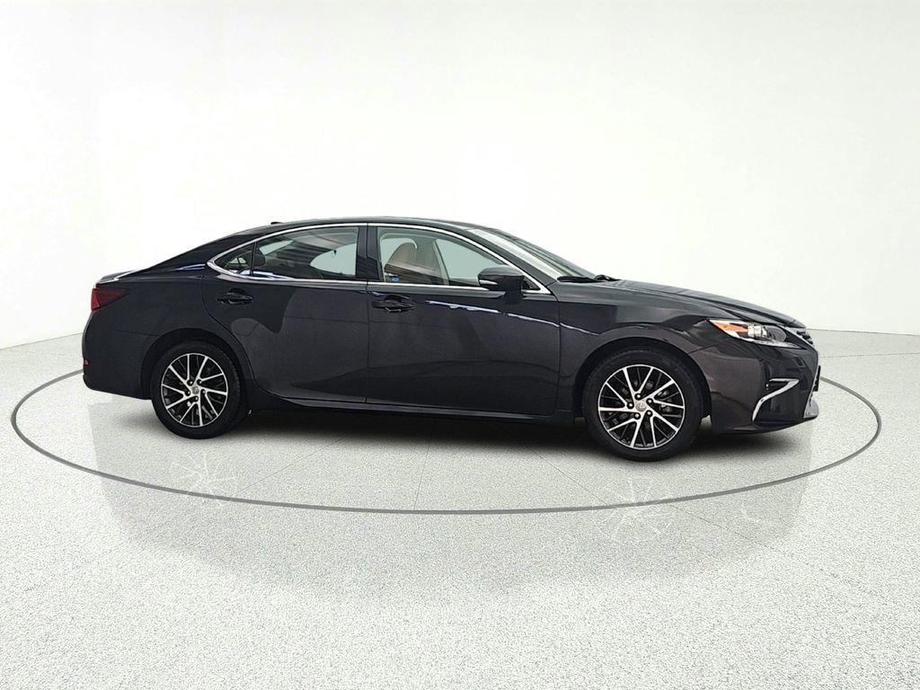 Used 2016 Lexus ES 350 FWD image 8