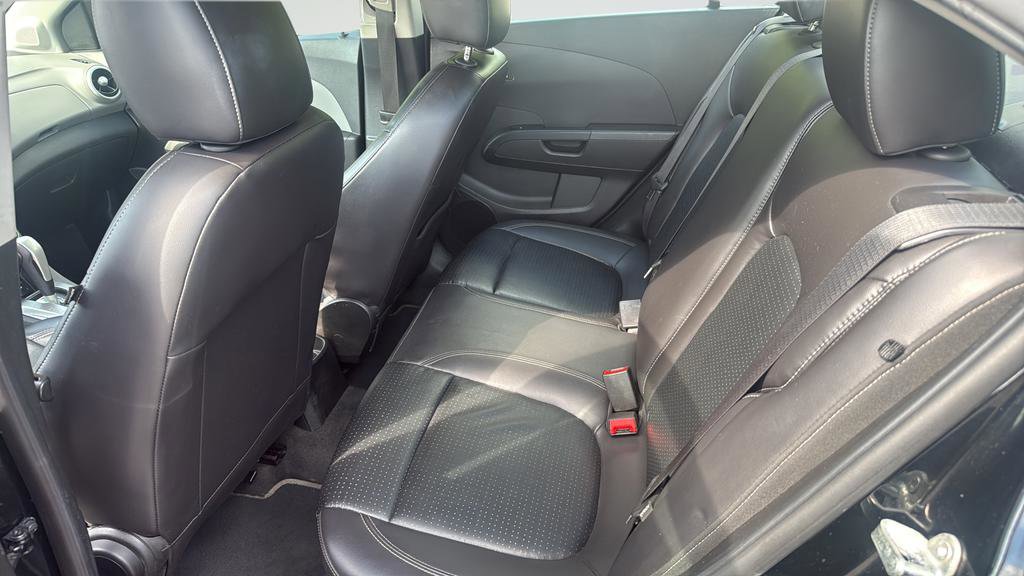 Used 2019 Chevrolet Sonic Premier FWD image 21