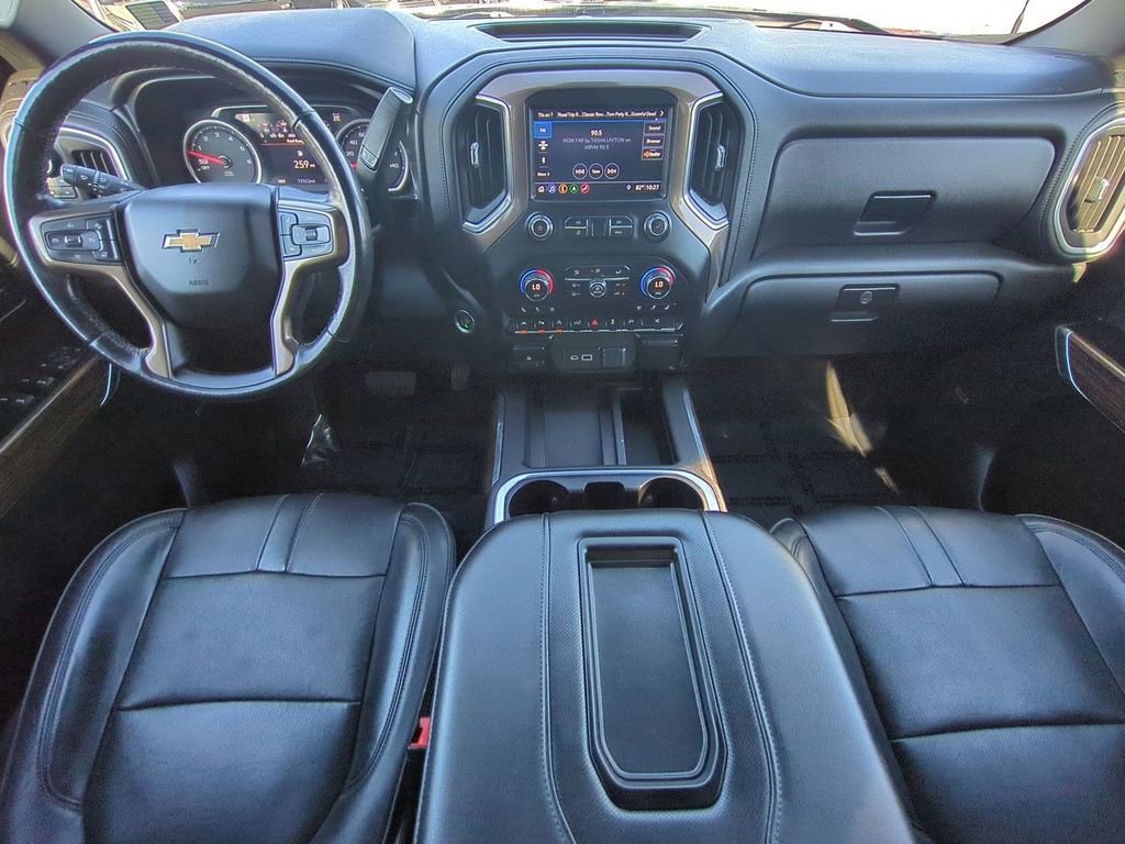 Used 2019 Chevrolet Silverado 1500 High Country w/ Technology Package image 15