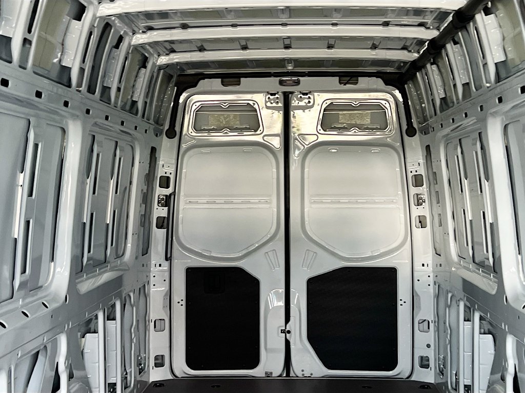 New 2025 Mercedes-Benz Sprinter 2500 image 14