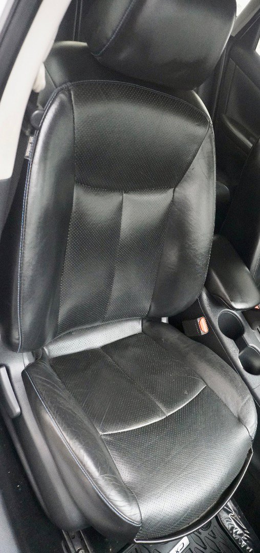 Used 2017 Nissan Sentra SR Turbo w/ SR Turbo Premium Package image 9