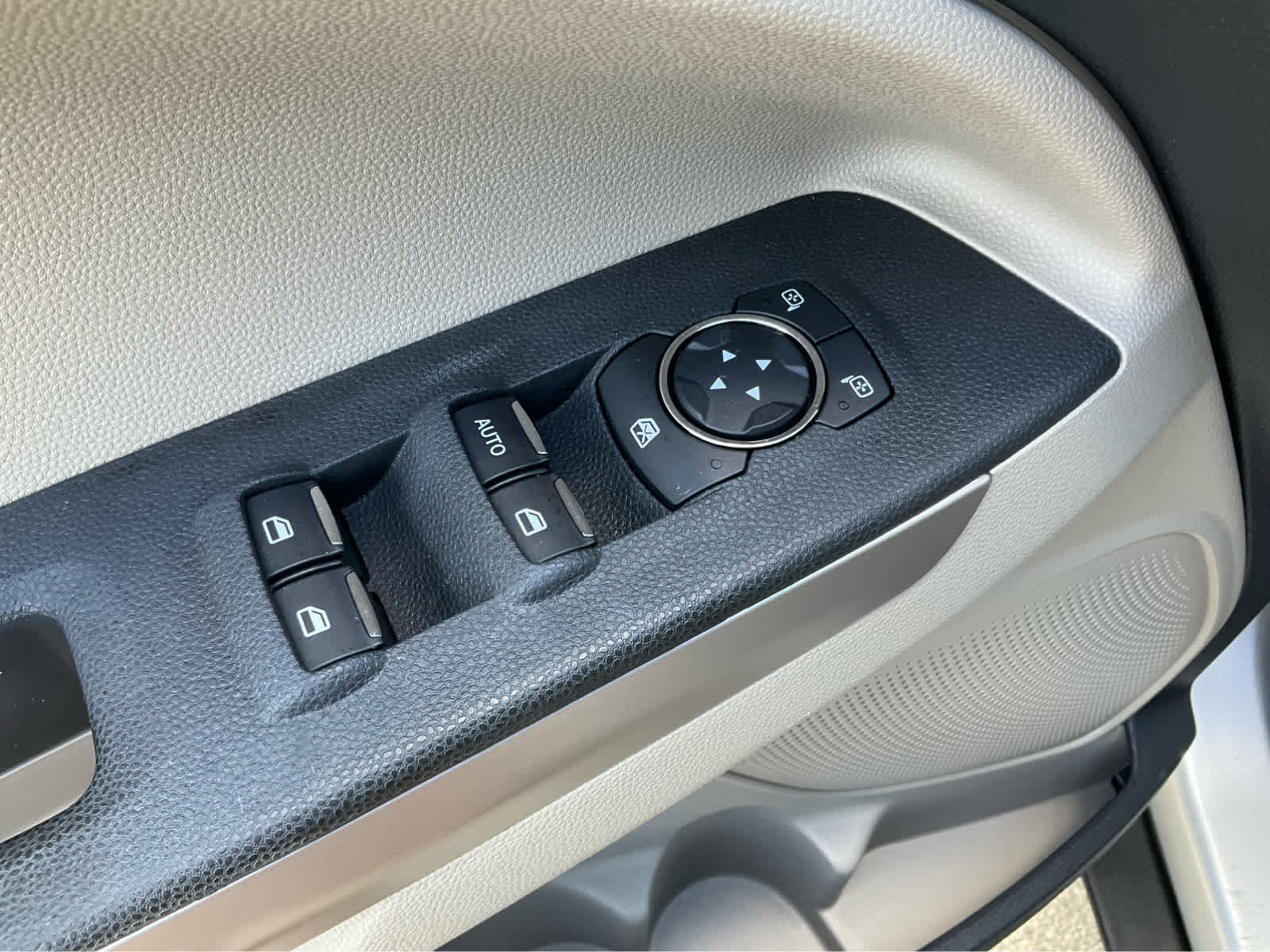 Used 2019 Ford EcoSport S FWD image 14