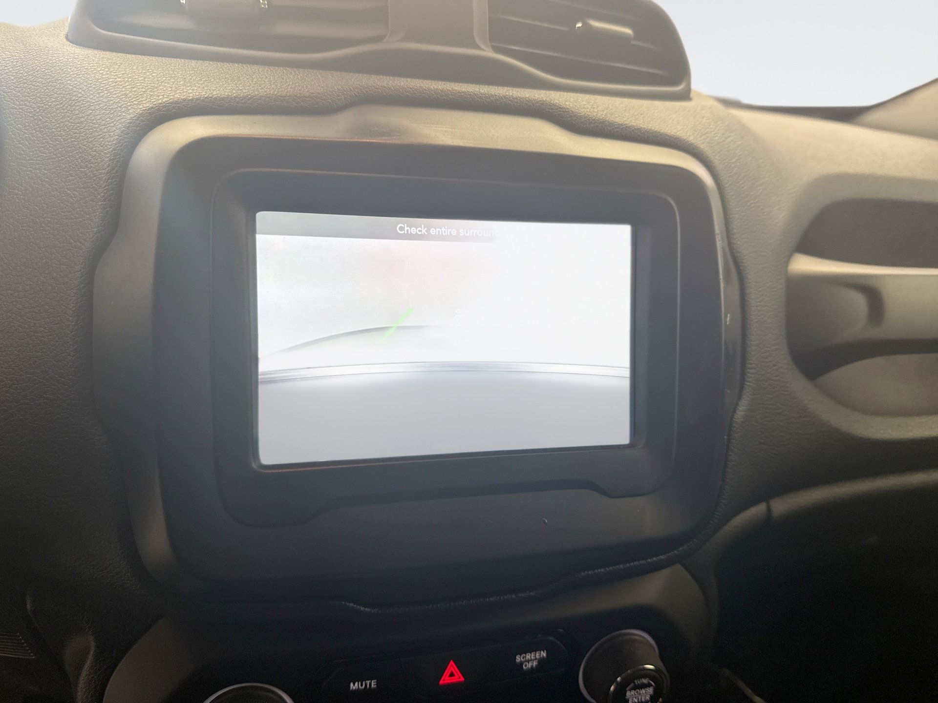 Used 2020 Jeep Renegade Trailhawk AWD/4WD image 16