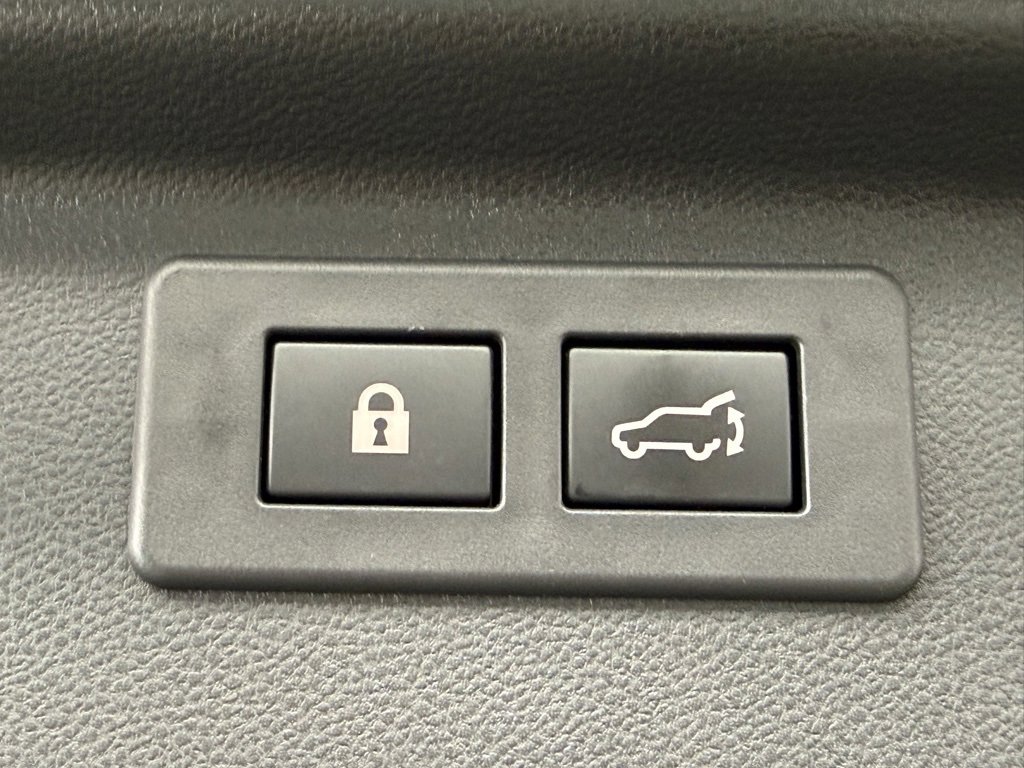 Used 2024 Subaru Forester Limited image 12