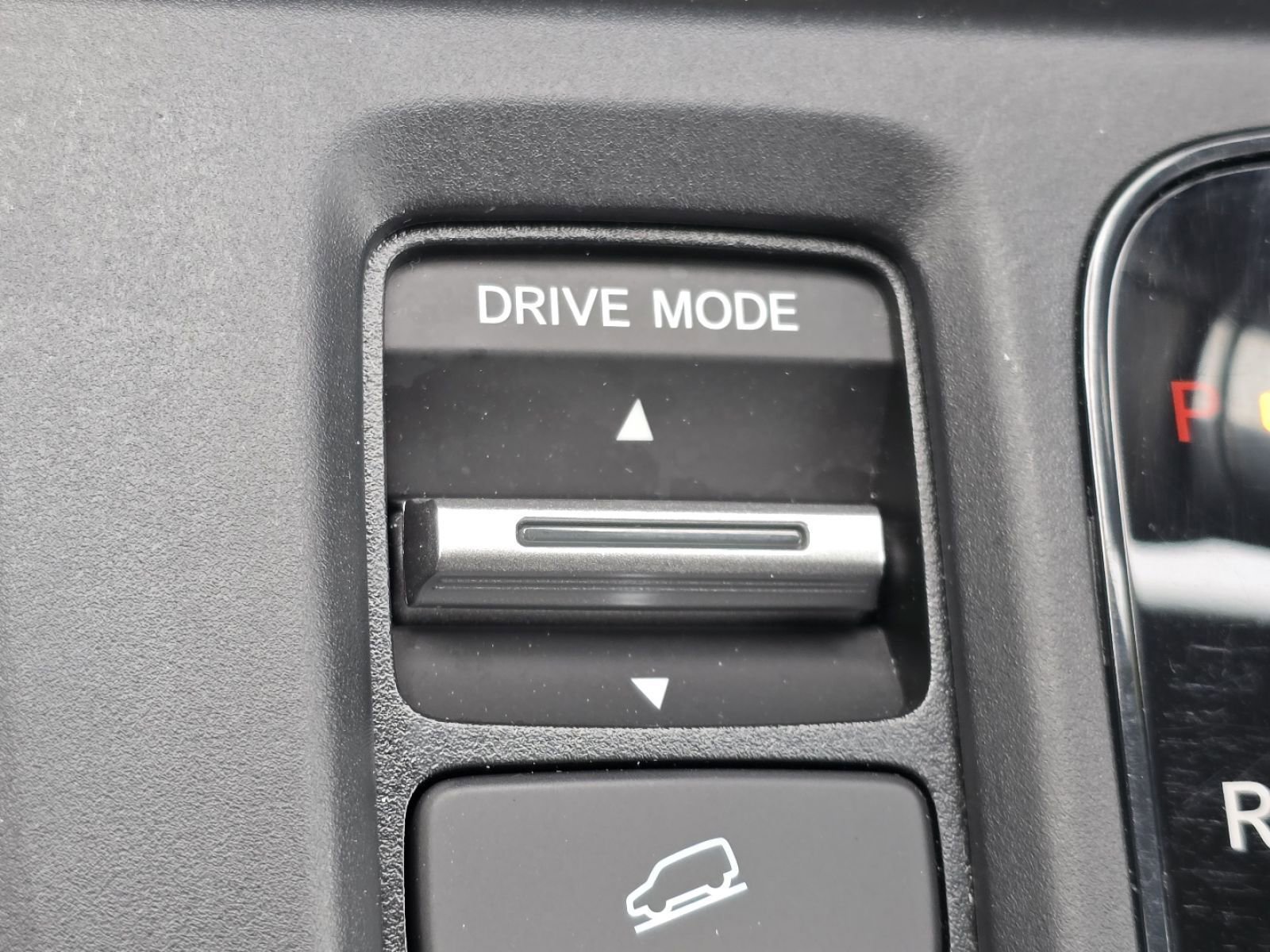 Used 2025 Honda CR-V Sport-L image 28