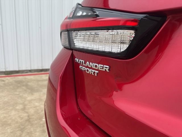 Used 2024 Mitsubishi Outlander Sport SE AWD/4WD image 9