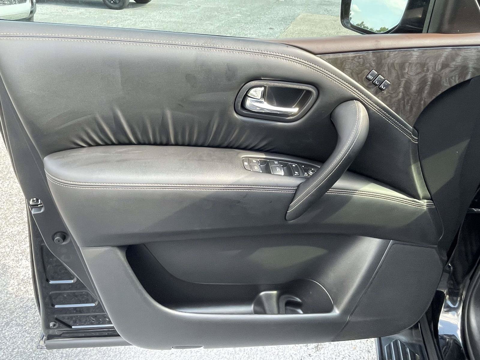Used 2023 Nissan Armada Platinum w/ Captain's Chairs Package RWD image 15