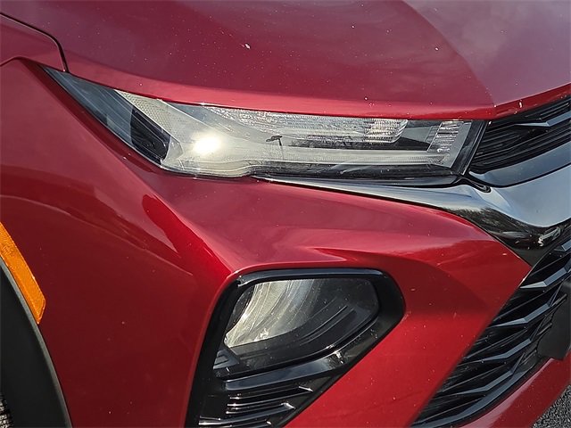 Used 2023 Chevrolet TrailBlazer RS w/ Sun and Liftgate Package image 9