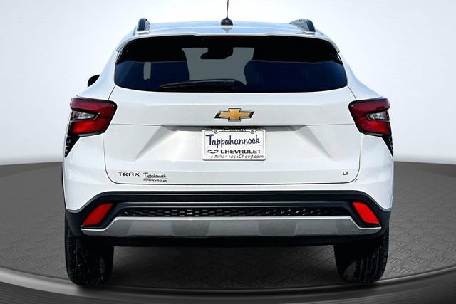 Used 2024 Chevrolet Trax LT FWD image 5