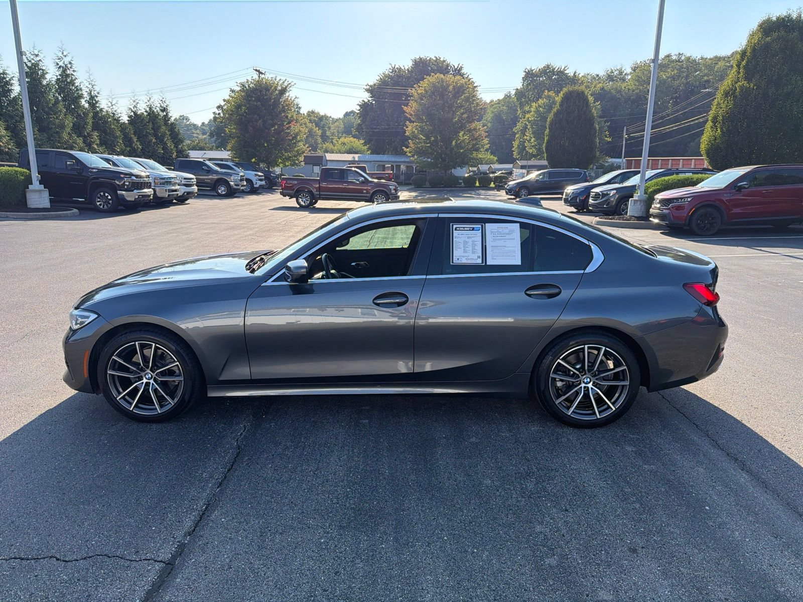 Used 2021 BMW 330i xDrive Sedan w/ Premium Package AWD/4WD image 2
