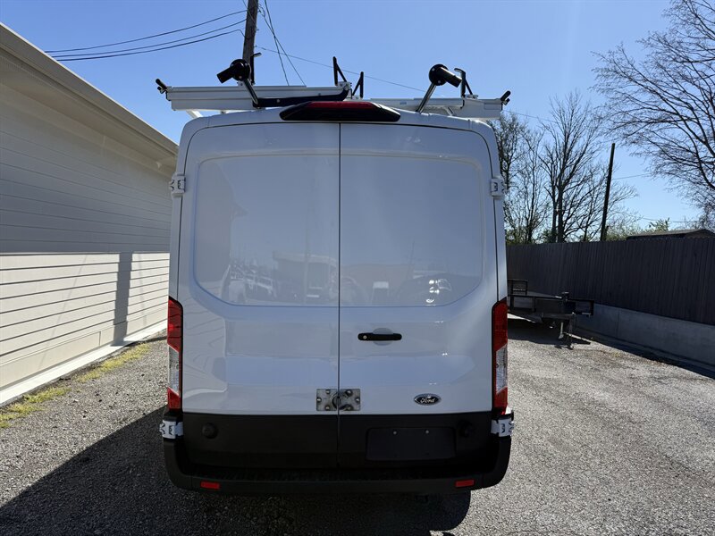 Used 2024 Ford Transit 250 148 Medium Roof RWD image 6
