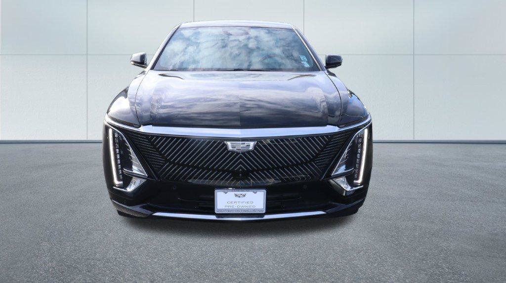 Certified 2024 Cadillac Lyriq Luxury AWD/4WD image 11
