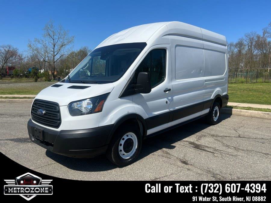 Used 2019 Ford Transit 250 148 High Roof image 1