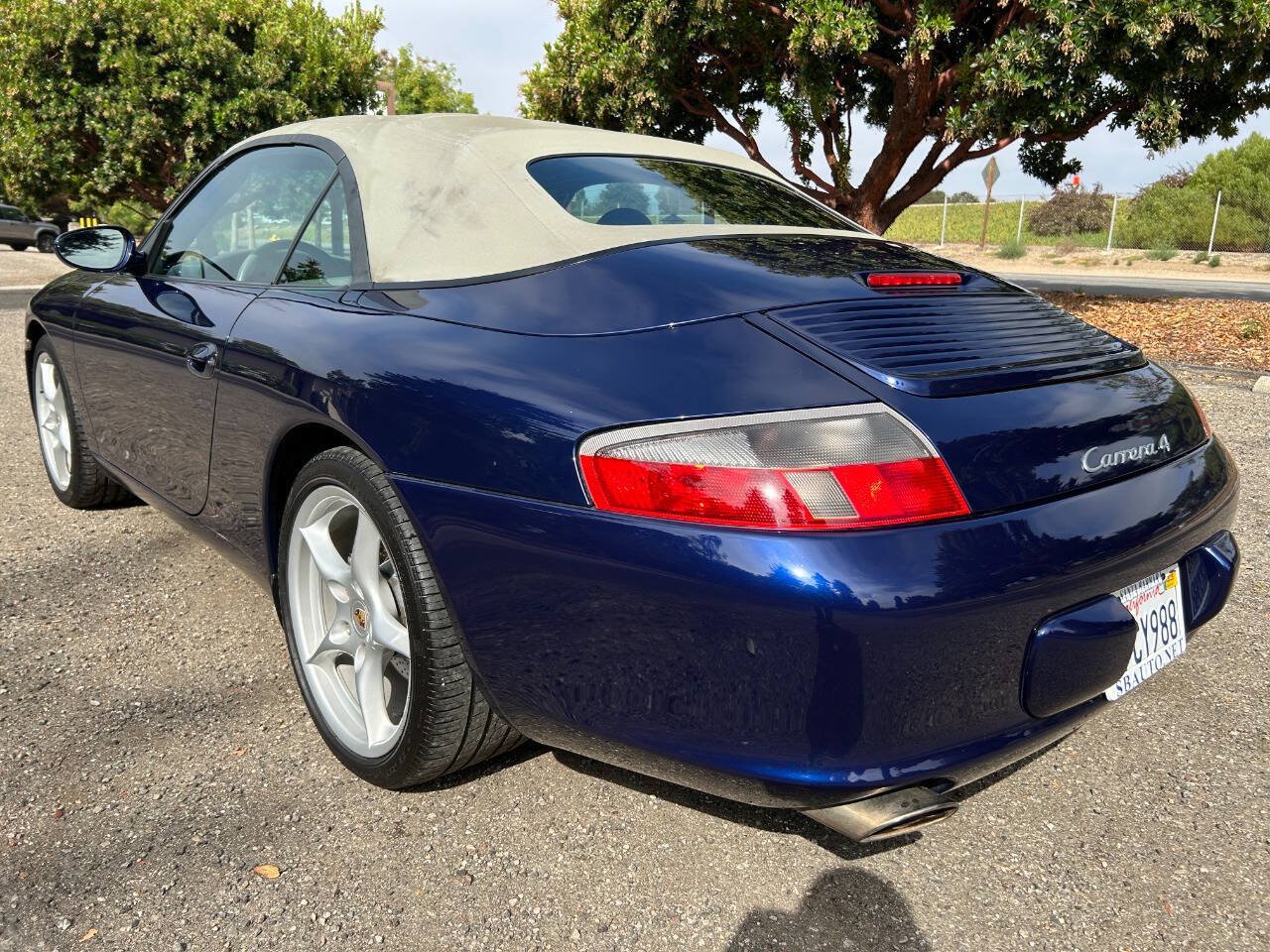 Used 2003 Porsche 911 Carrera 4 AWD/4WD image 24
