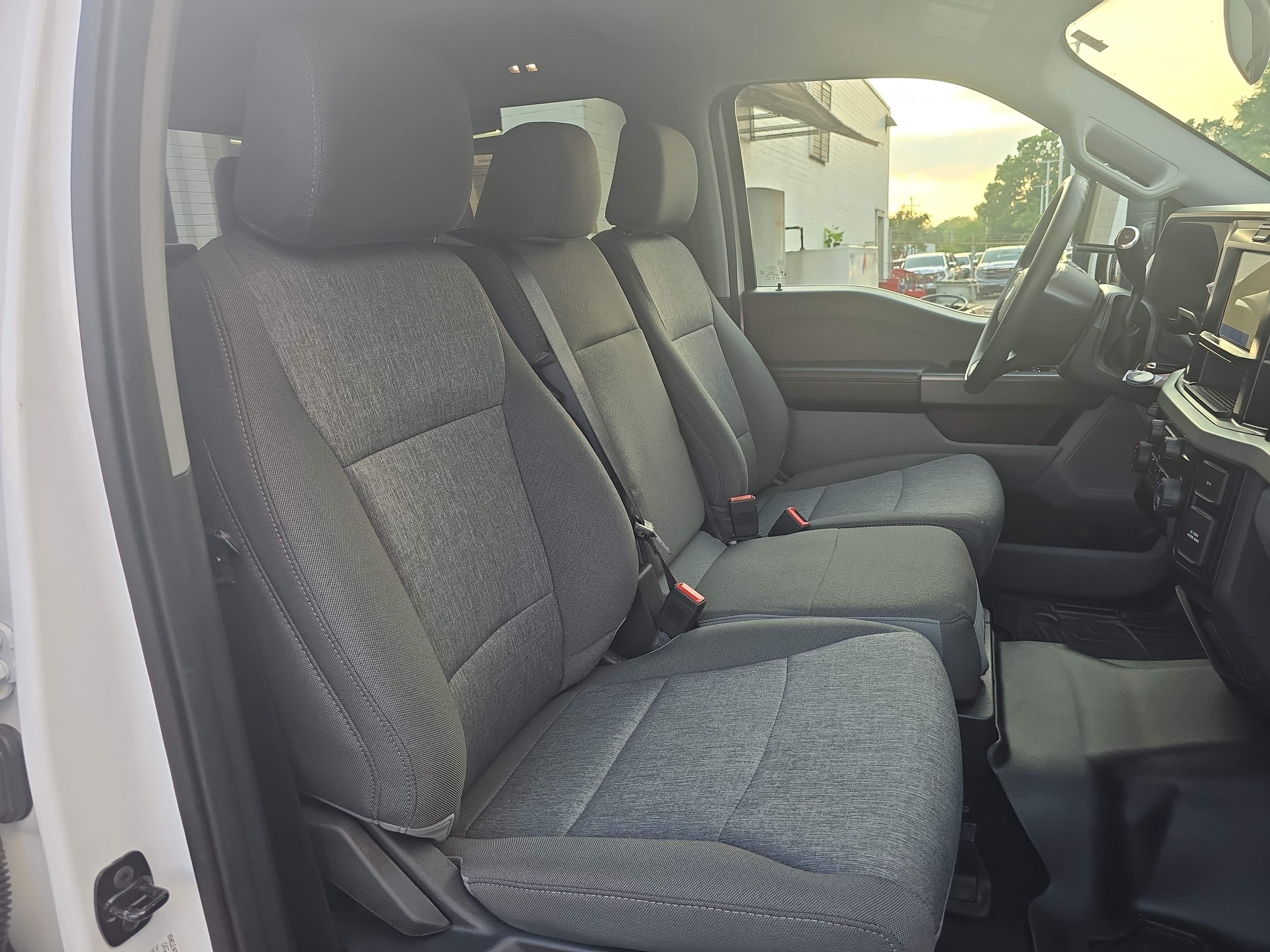 Used 2025 Ford F250 XL w/ STX Appearance Package AWD/4WD image 12