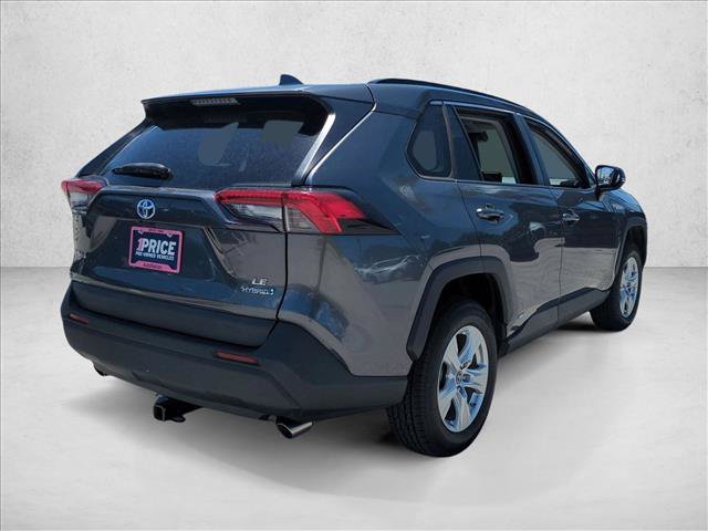 Certified 2021 Toyota RAV4 LE AWD/4WD image 5