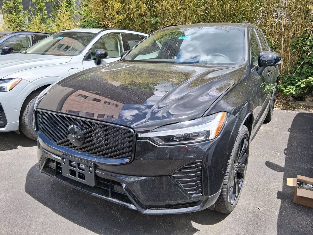 New 2026 Volvo XC60 T8 Ultra w/ Protection Package Premier AWD/4WD image 2