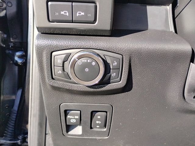 Used 2020 Ford F150 Lariat w/ Equipment Group 502A Luxury AWD/4WD image 26