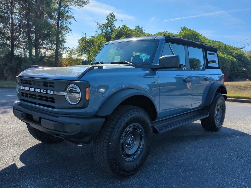 New 2025 Ford Bronco Base w/ Sasquatch Package image 8