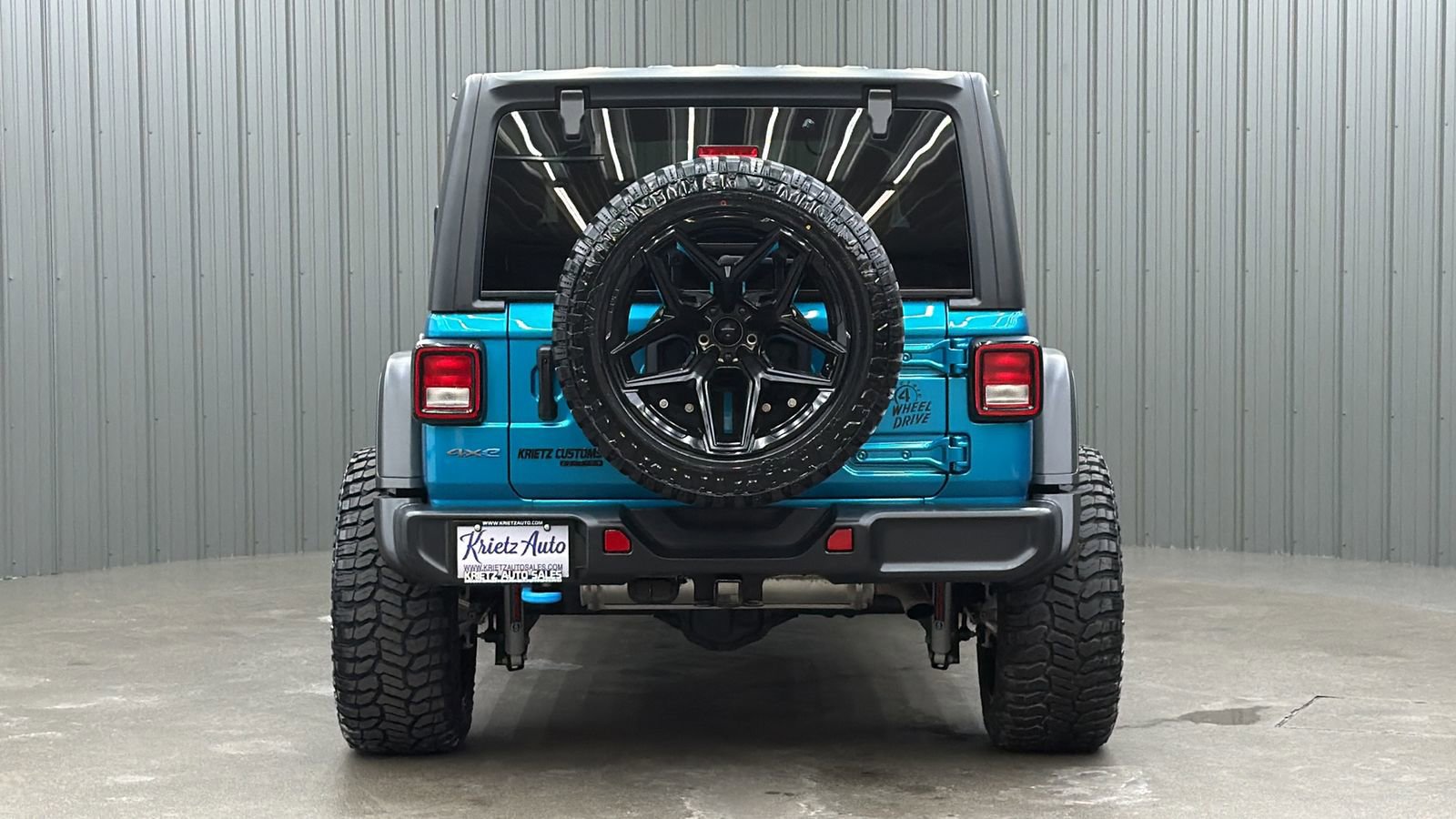 Used 2024 Jeep Wrangler Unlimited image 4