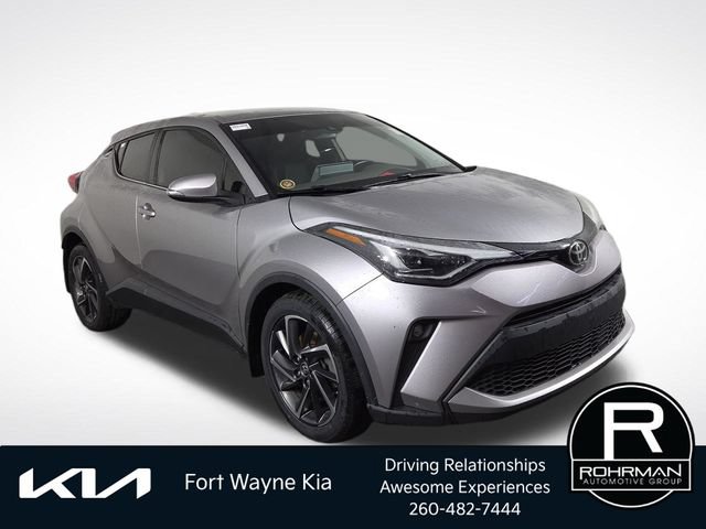 Used 2020 Toyota C-HR Limited FWD image 4