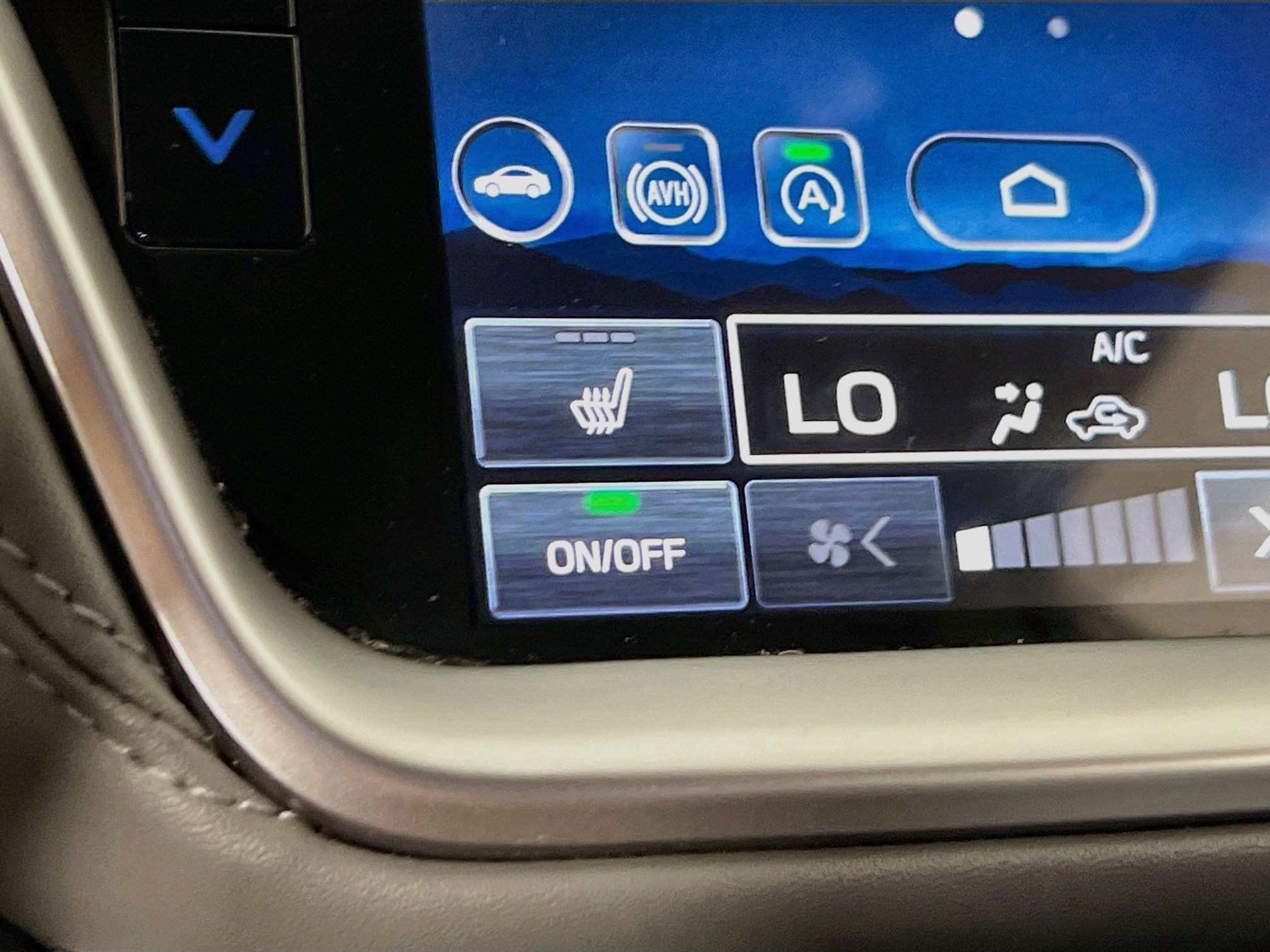 Used 2023 Subaru Outback Onyx Edition AWD/4WD image 19