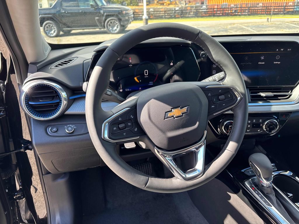 New 2026 Chevrolet Trax LT w/ Driver Confidence Package image 20