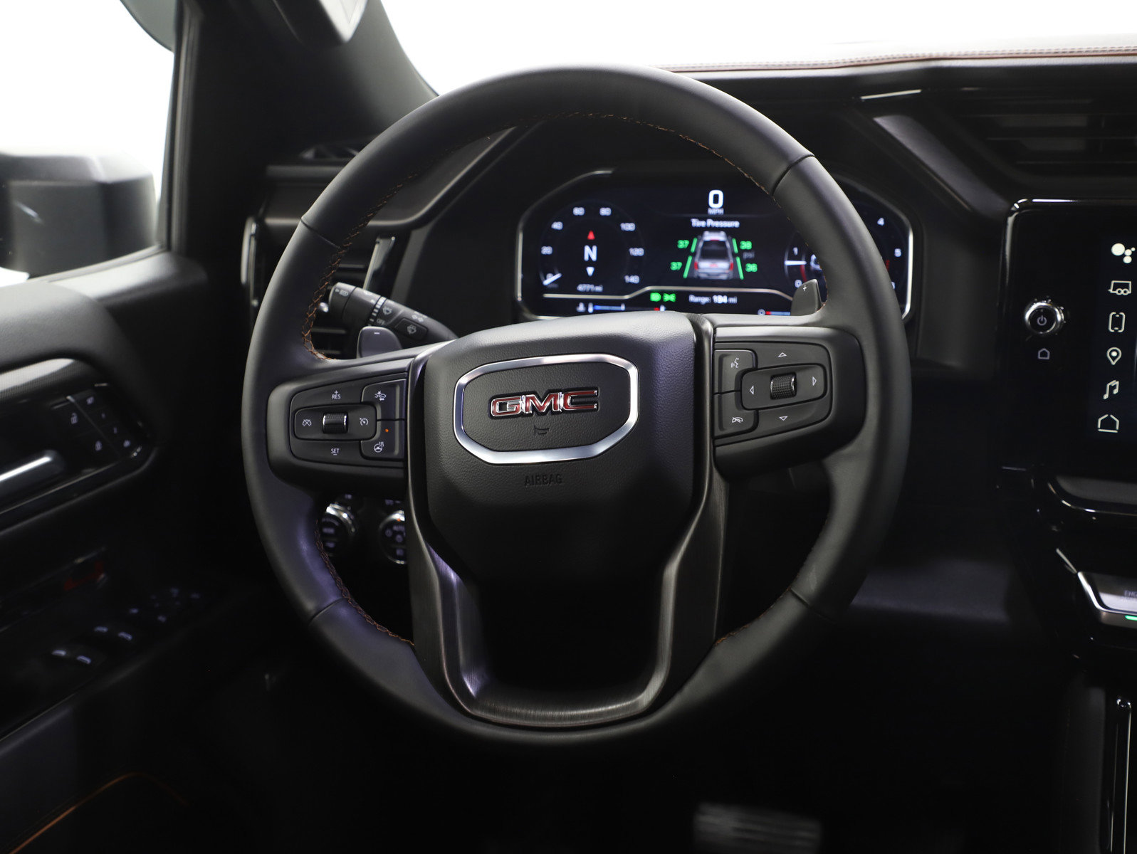 Used 2024 GMC Sierra 1500 AT4 image 18