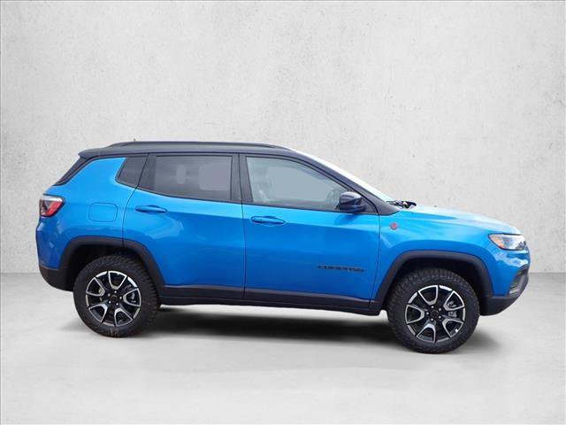 New 2026 Jeep Compass Trailhawk w/ Sun, Sound & Navigation Group image 5