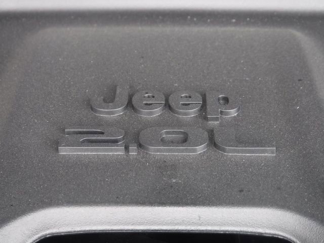 Used 2025 Jeep Wrangler Sport image 12