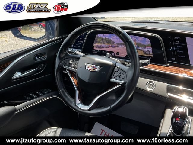 Used 2022 Cadillac Escalade ESV Premium Luxury AWD/4WD image 22