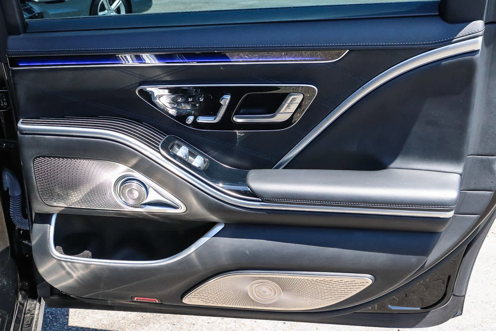Used 2022 Mercedes-Benz Maybach S 580 4MATIC image 40